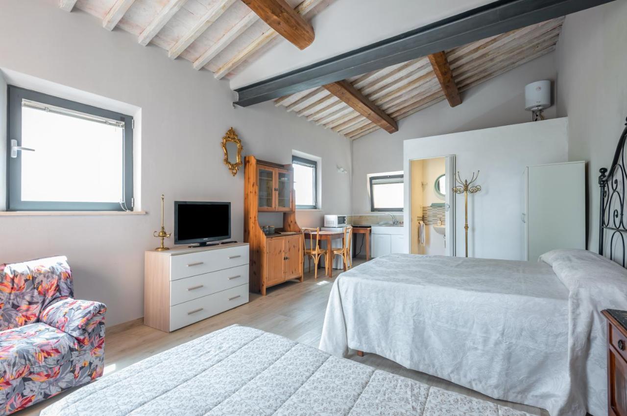 Siena- Porta Romana Lovely Studio With Parking! Екстер'єр фото
